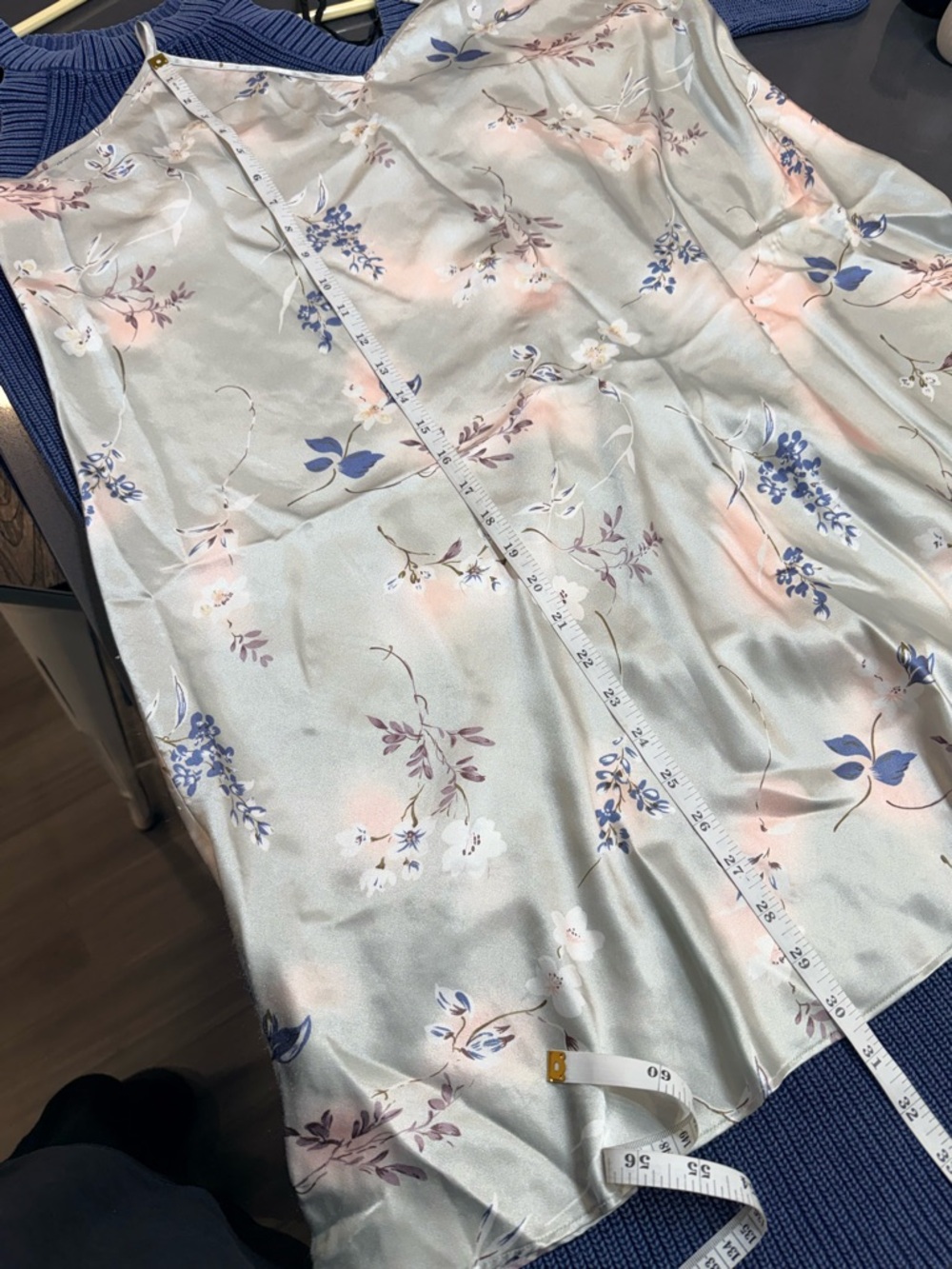OYO Floral Satin Slip Dress Size Medium - Picture 7 of 7